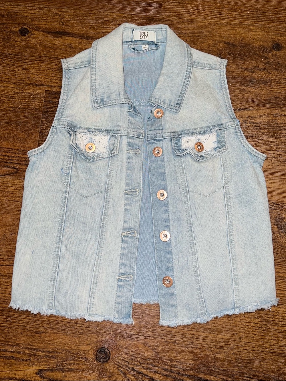 True Craft Light Wash Denim Vest Sleeveless Button Front Youth Size M (8)